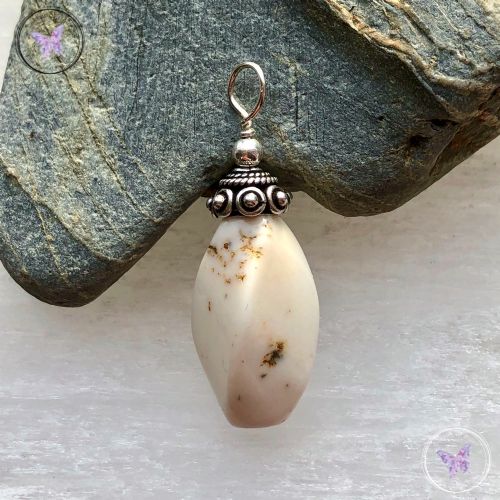 Natural Howlite & Silver Pendant